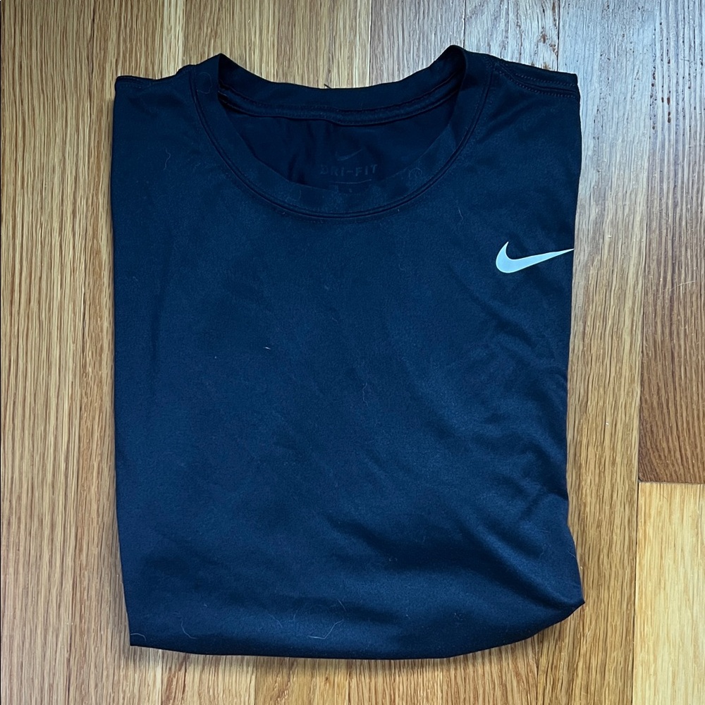 Nike Men's Navy dri-fit Short Sleeve Tee